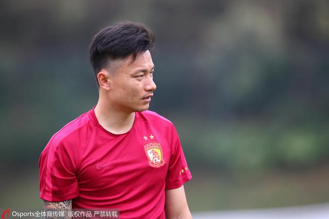啊哈嗯哼用力cao我双性