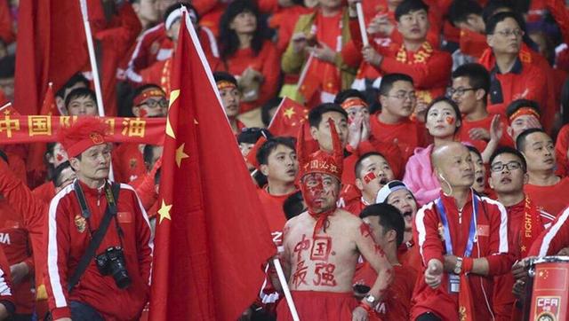 伊人蜜桃