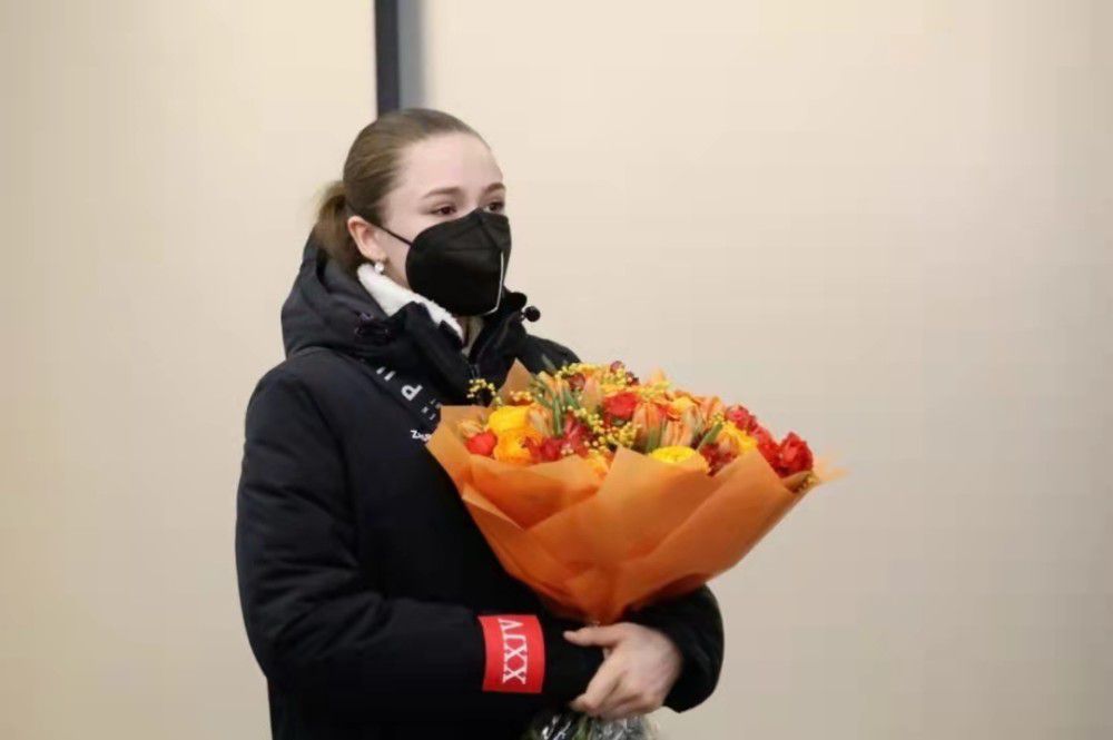 《出差对性上瘾的未婚妻》枫凯伦